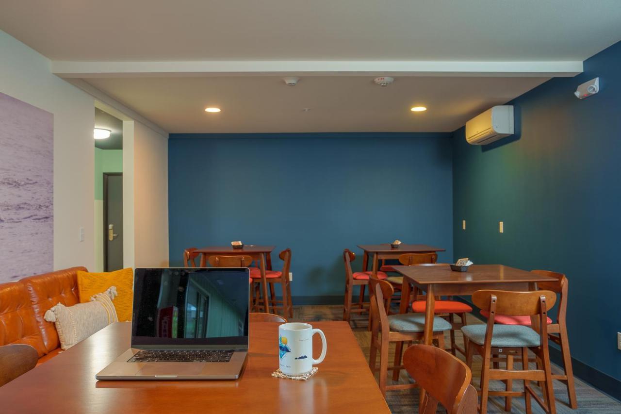 The At 515 15th 4* Astoria
