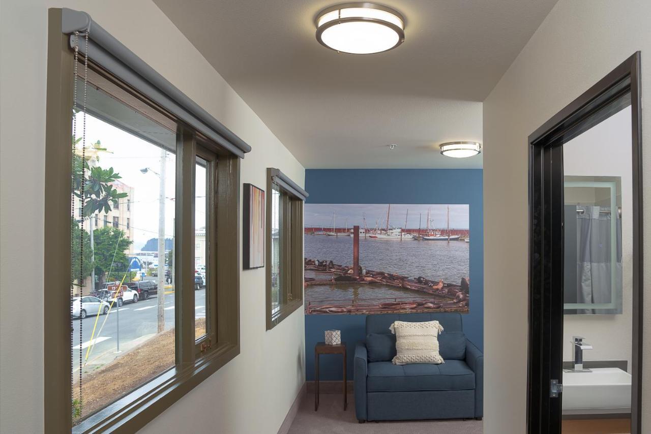 The At 515 15th Hotel Astoria