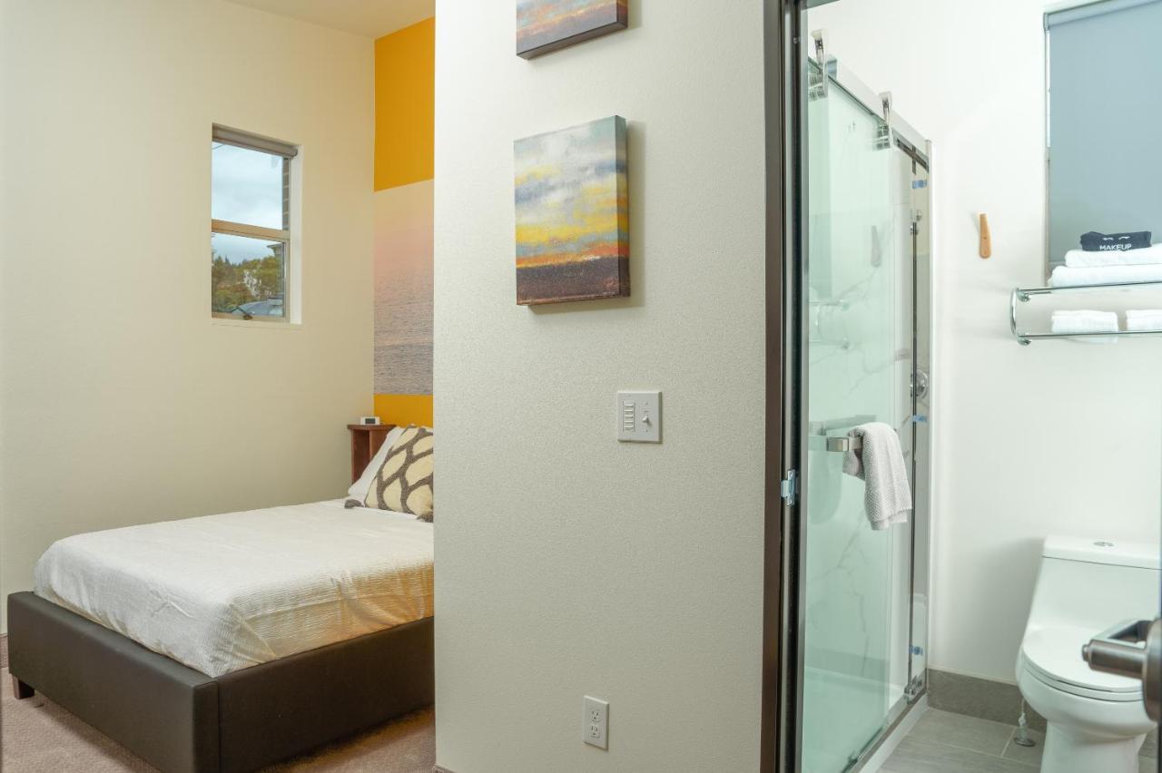 The At 515 15th Hotel 4*