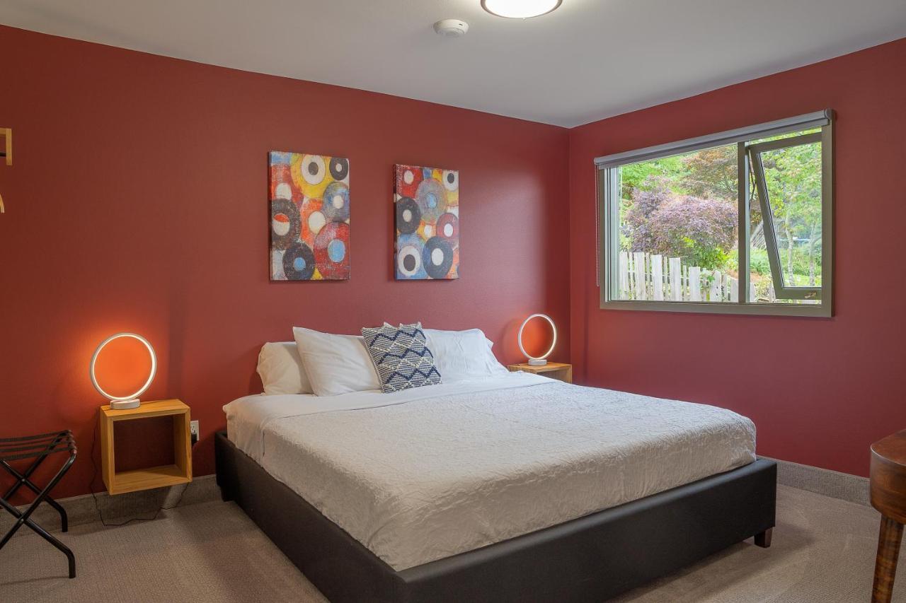 The At 515 15th Hotel 4*
